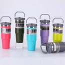 Garrafa Térmica 900ML Com Alça Flip Tumbl Aço Inoxidável Isolamento Térmico Com Canudo P/ Academia Trabalho Caminhada