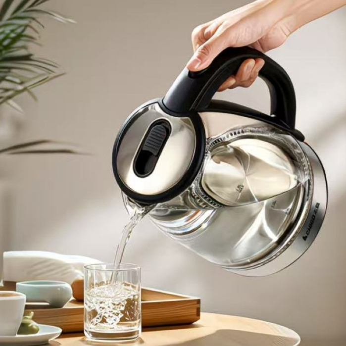 Chaleira Elétrica de Vidro 1.8L – Fervura Rápida, Design Moderno e Portátil