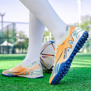 Chuteira de campo 2025 Novos Sapatos de Futebol AG de Cano Alto Com Pontas Longas Chuteiras de Treinamento Esportivo Tam